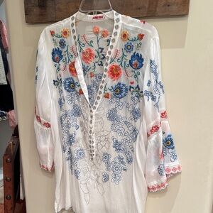 Johnny Was Floral Embroidered White Blouse